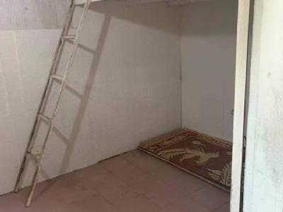 Mình còn 2 phòng cần cho thuê ở ngõ 4 Phạm Văn Đồng cách đại học ngoại ngữ 1km